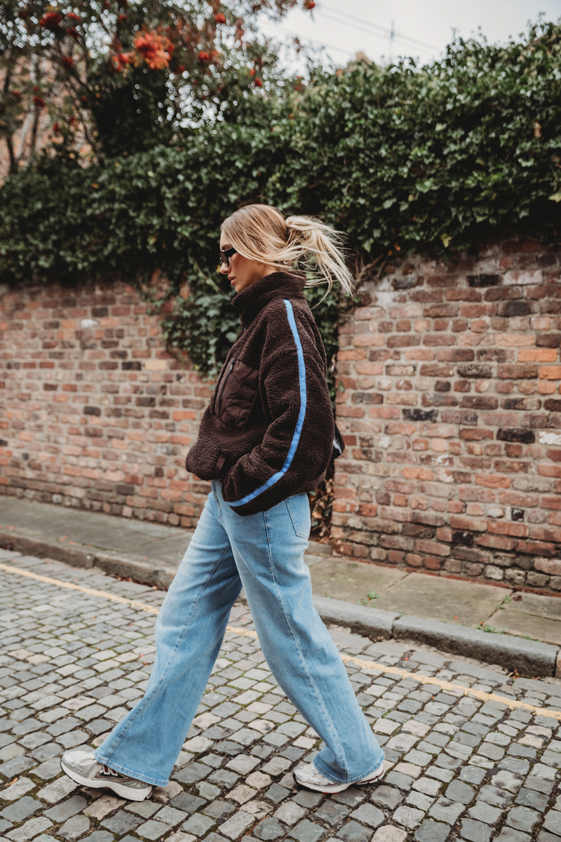 TEDDY FLEECE ZIP JACKET IN DARK CHOCOLATE