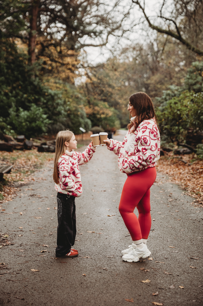TEDDY FLEECE ZIP JACKET IN RED ICONS